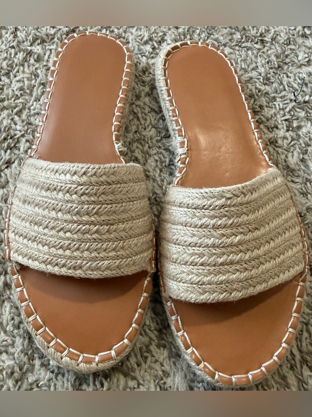 Amazon Essentials Women's Tan and Cream Espadrille Sandal